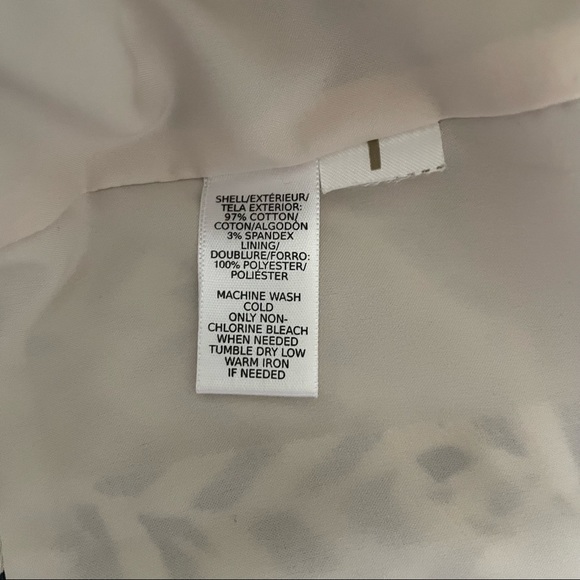 Ann Taylor Abstract Geo Pattern Gray and Cream Pencil Skirt Size 4 - Picture 8 of 8